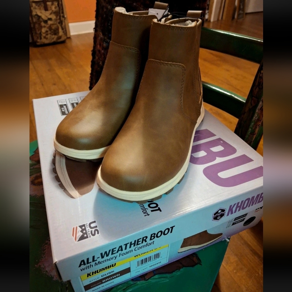 Khombu Dusk Women's Sz 6 Brown All-Weather Boot NWT